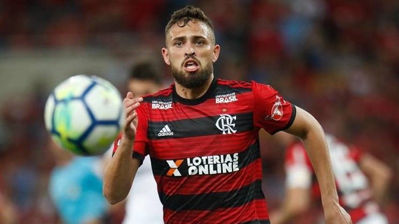 AC Milan chiêu mộ Leo Duarte - Bóng Đá