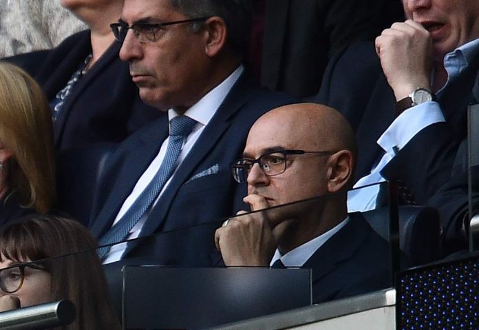 Tottenham Hotspur: Fans make transfer demand to sign Edinson Cavani - Bóng Đá