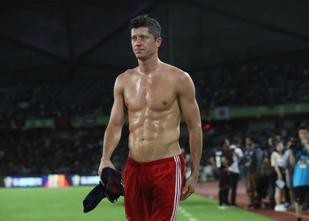 Từ Bale đến Adama Traore: 10 sao 'lột xác' đỉnh nhất làng túc cầu - Bóng Đá