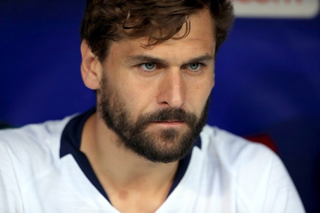 Top 10 free agents still available to European clubs - Bóng Đá