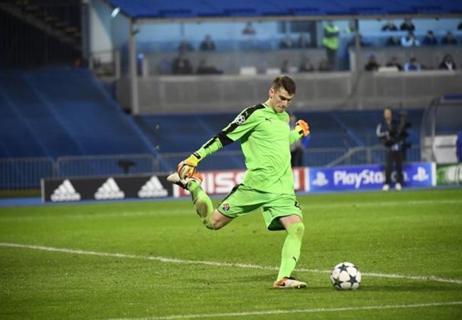 Who is reported Manchester United target Dominik Livakovic? - Bóng Đá