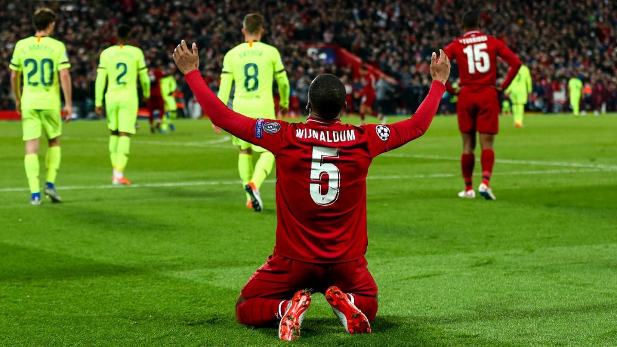 Đồng tình với trợ lý, Guardiola 