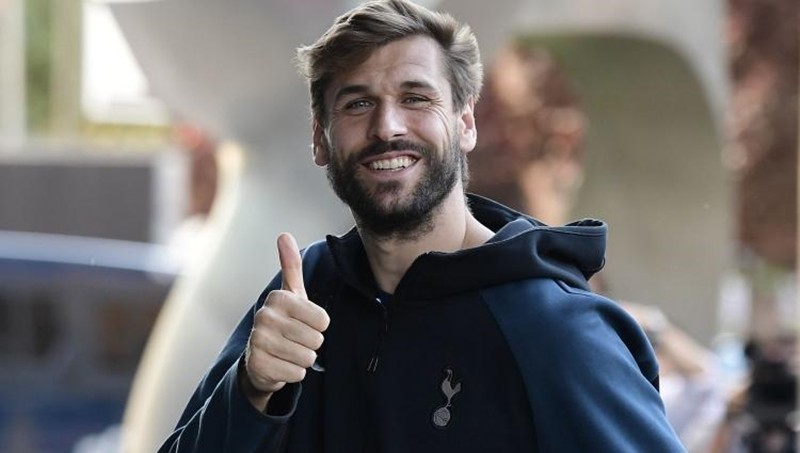 Suarez so sánh Fernando Llorente với Altafini - Bóng Đá