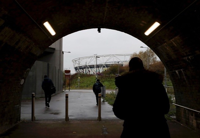 'Kỳ diệu' các SVĐ ở EPL nhìn từ góc độ khác (P1): Etihad lung linh - Bóng Đá