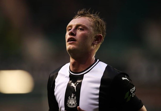 Ra sân với đội hình này, Newcastle có thể khiến Man Utd 'khóc hận' - Bóng Đá