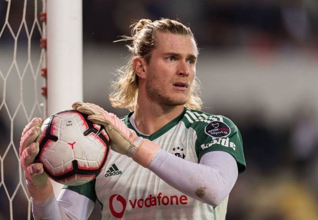 West Ham 'interested in signing error-prone Liverpool goalkeeper Loris Karius - Bóng Đá