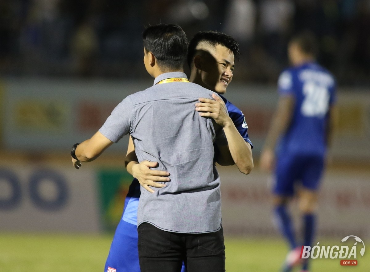 QN-HAGL - Bóng Đá