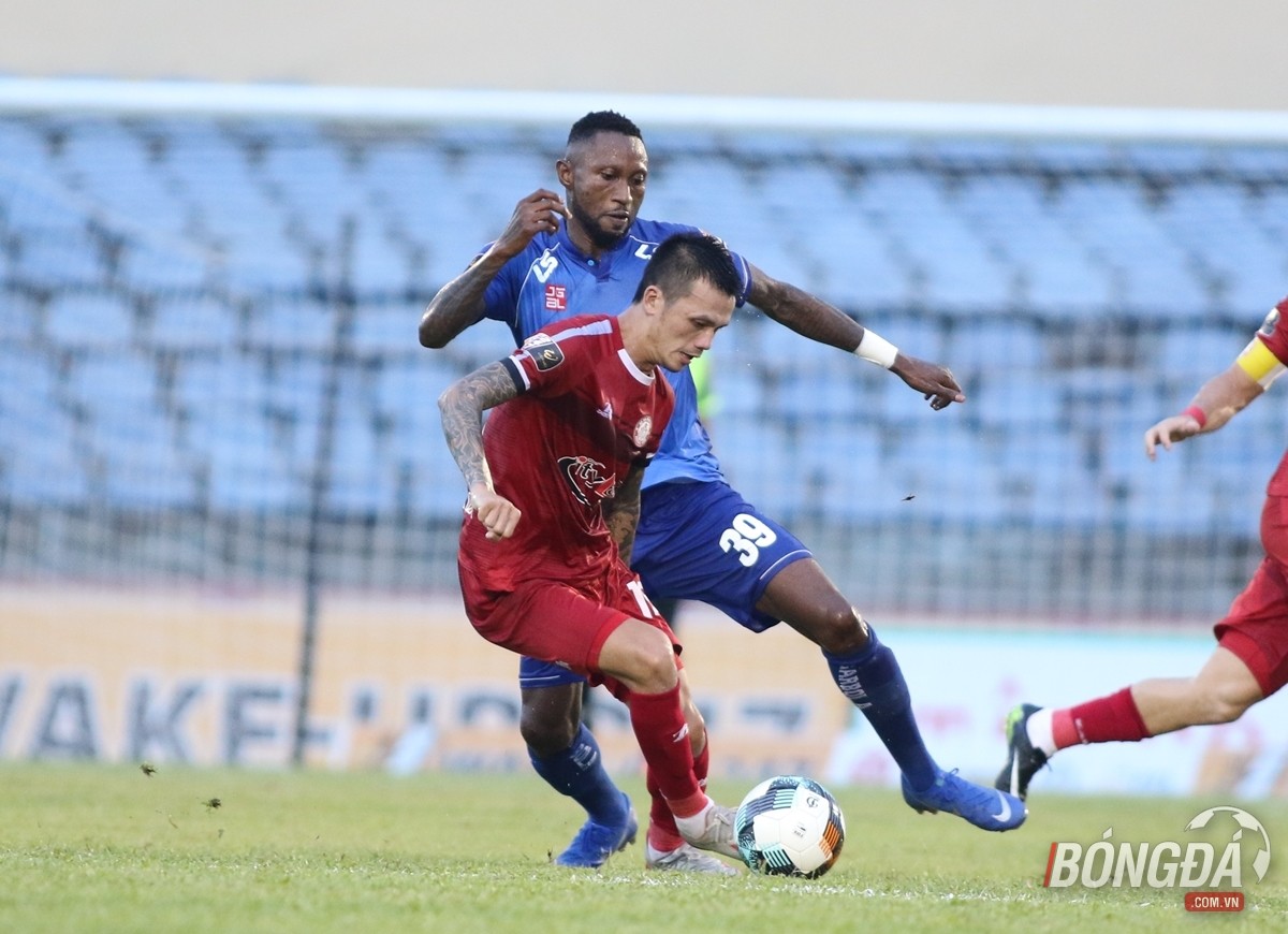 Samson lập cú đúp, TP.HCM nhận thất bại thứ hai liên tiếp - Bóng Đá