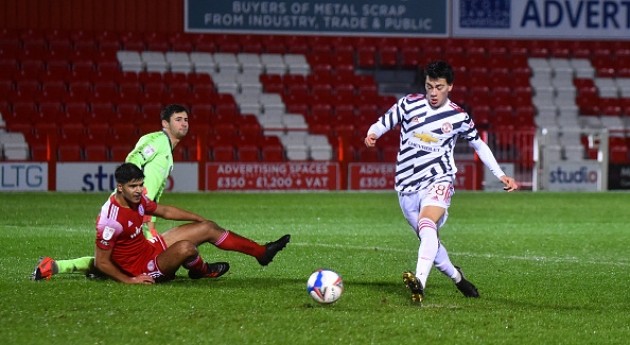Manchester United Youngster Facundo Pellistri Tests Positive for COVID-19 - Bóng Đá
