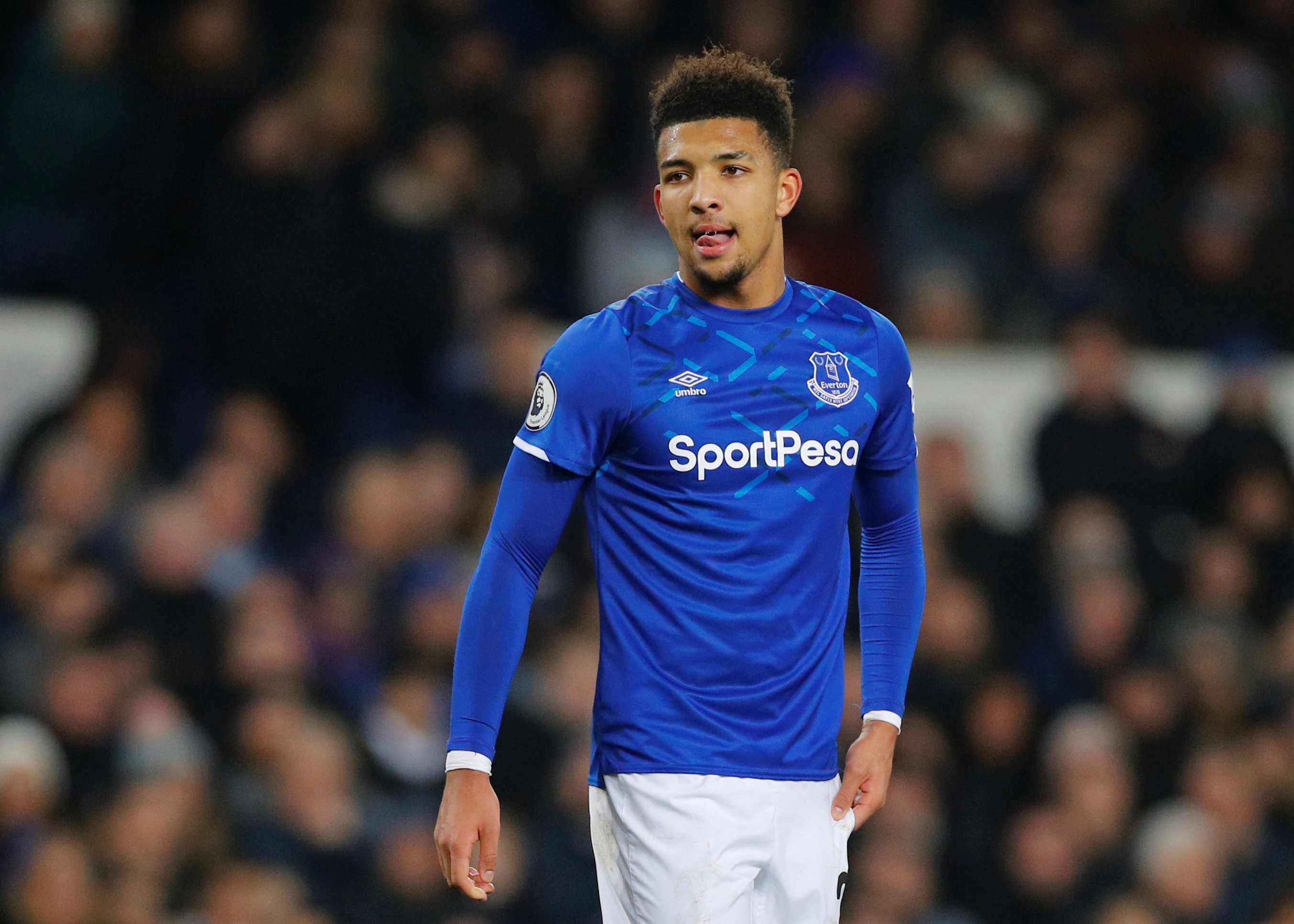 Mason Holgate: 'Zero possibility of me leaving Everton' - Bóng Đá
