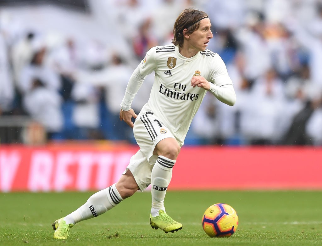 Modric set to stay with Real Madrid through to 2021 - Bóng Đá