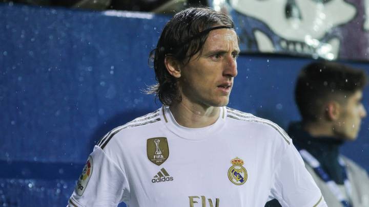 Modric set to stay with Real Madrid through to 2021 - Bóng Đá