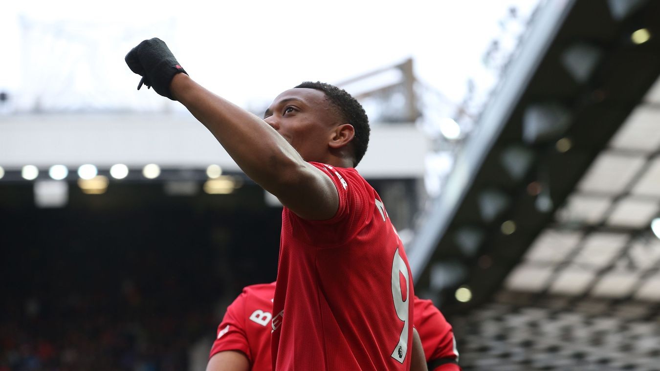 10 con số 'đặc biệt' sau vòng 27 EPL: Martial hồi sinh; Mourinho 'bái phục' trò cũ - Bóng Đá
