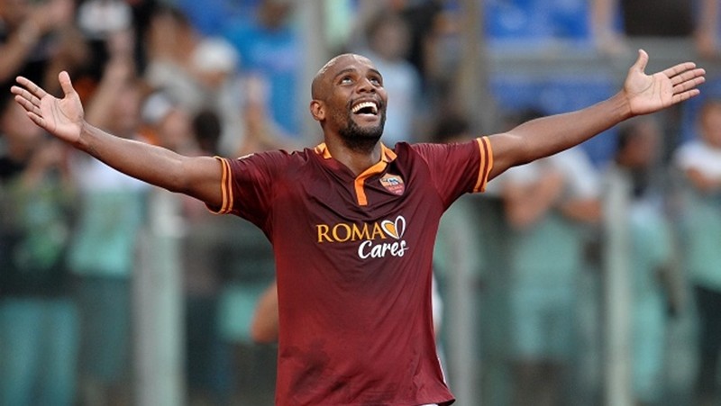 Maicon Douglas, ngôi sao tại Inter Milan và người thừa của Man City - Bóng Đá