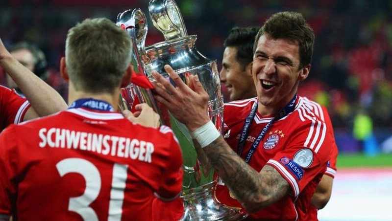 Góc Juventus: Sarri đã sai khi gạch tên Mandzukic và Emre Can khỏi Champions League? - Bóng Đá