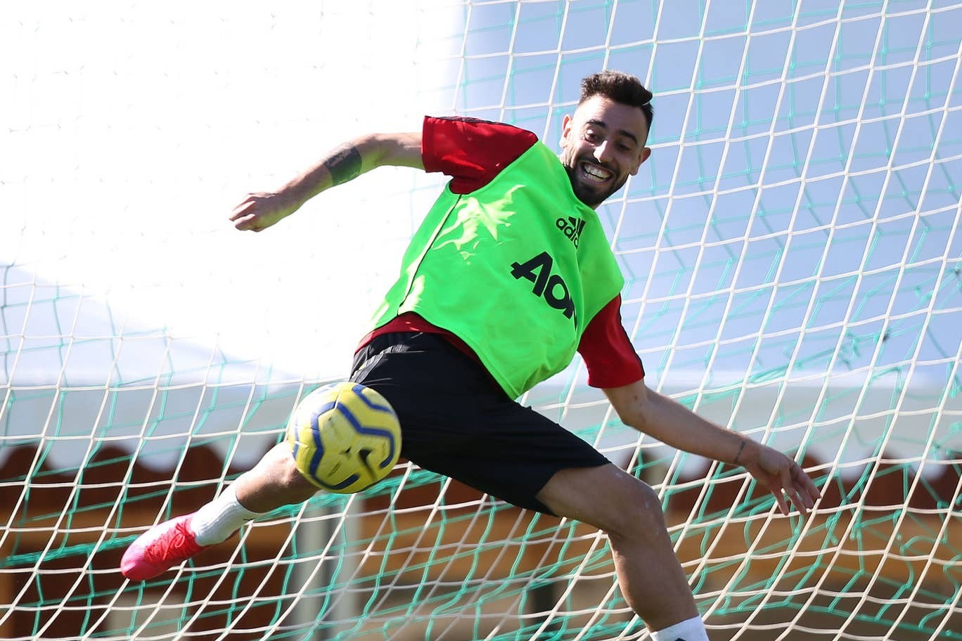 Manchester United boss Ole Gunnar Solskjaer thrilled by 'brilliant' Bruno Fernandes at Marbella training camp - Bóng Đá