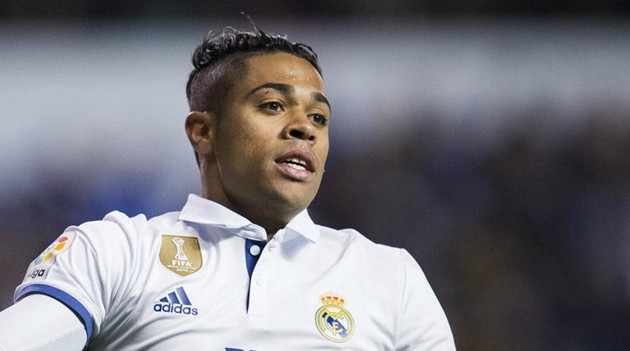 Thi đấu bùng nổ, Mariano Diaz có khả năng được Real giữ lại - Bóng Đá