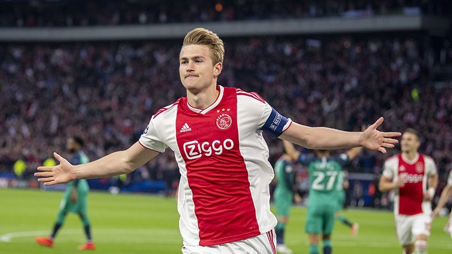 de ligt suits juvetus - Bóng Đá