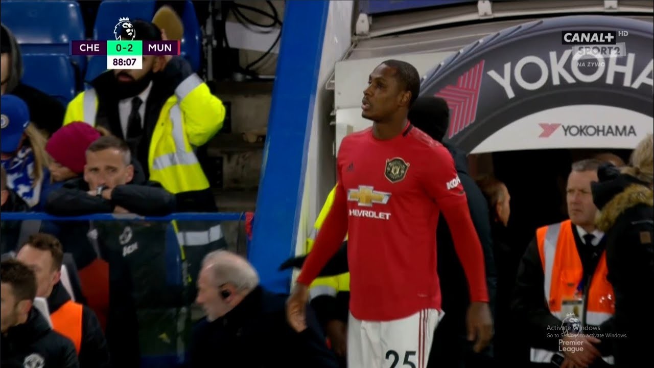 What Odion Ighalo did on Man Utd debut when Chelsea fan told him to ‘go back to China’ - Bóng Đá