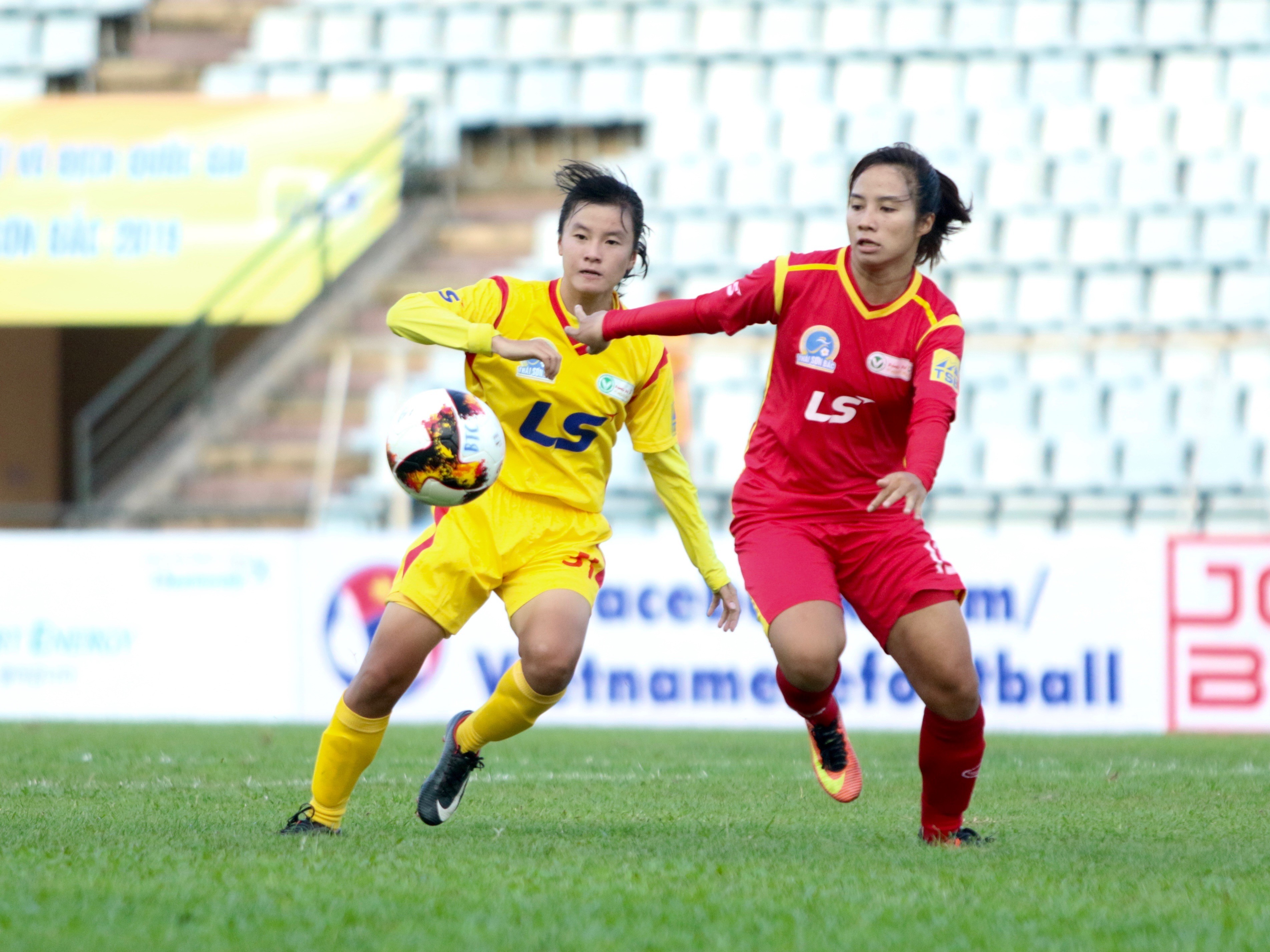 Giải nữ VĐQG 2019: TP.HCM I xây chắc ngôi đầu - Bóng Đá