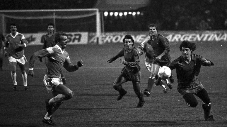 Sao Paulo, Napoli và những đối thủ mà Barcelona chưa từng đánh bại - Bóng Đá