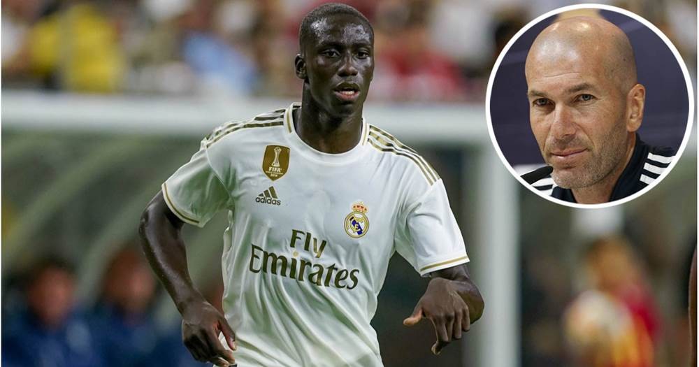 Mendy is one yellow card away from missing El Clasico with a suspension - Bóng Đá