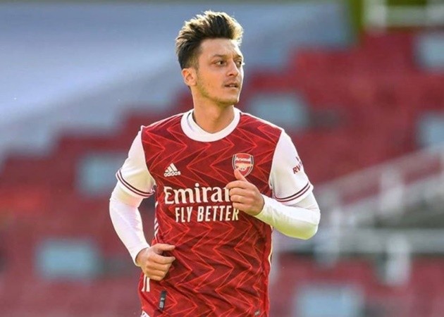 Mesut Ozil’s wife Amine Gulse made TV show promise in bid to help seal signing - Bóng Đá