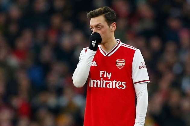 Mesut Ozil 'will only consider moves to Turkey or USA  - Bóng Đá