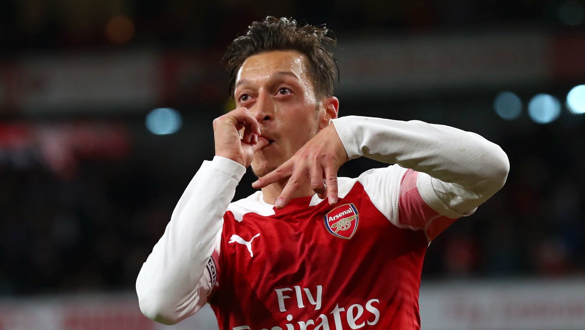 Ozil to leave arsenal  - Bóng Đá
