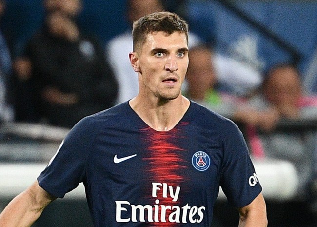 PSG enter race to sign Achraf - Bóng Đá