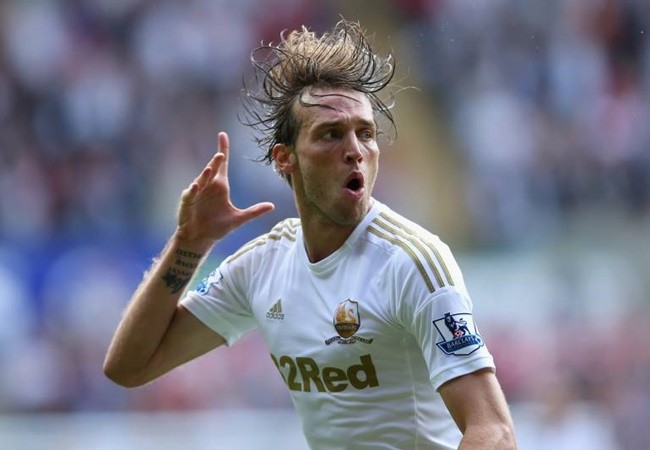 Từ Michu đến 'ác mộng' của Petr Cech: 10 ngôi sao 'một mùa' tại EPL - Bóng Đá