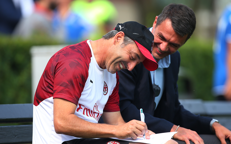 Ảnh: AC Milan 1-1 Novara - Bóng Đá