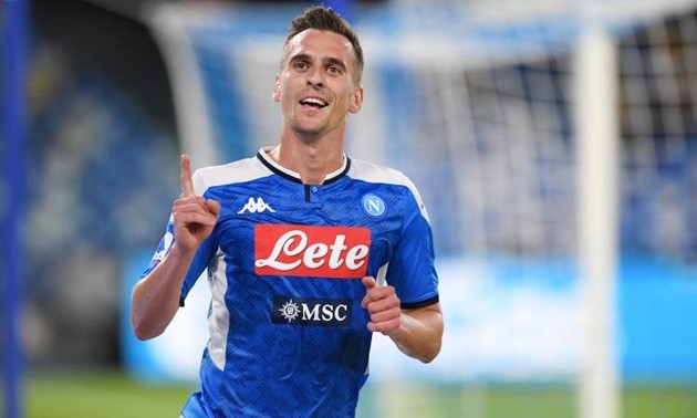 Juve muốn dùng Bernardeschi đổi lấy Milik - Bóng Đá