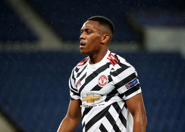 ‘Martial needs 15 goals for Manchester United to challenge’ – Neville wants No 9 to be ‘more ruthless’ - Bóng Đá