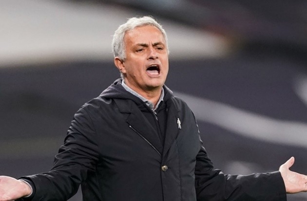 Jose Mourinho overheard taking Real Madrid dig at Spurs star during training session   - Bóng Đá