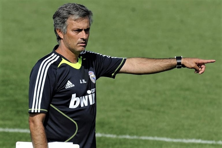 Ngày Mourinho trả giá bằng sự nghiệp ở Real Madrid - Bóng Đá