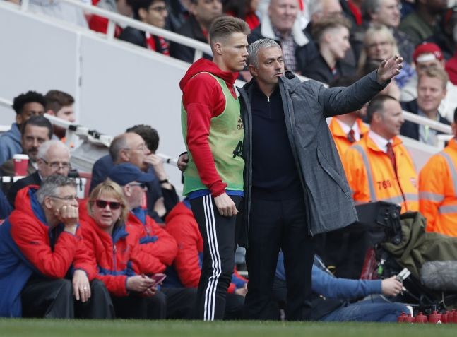 Paul Pogba's deeper role at Manchester United assessed - Bóng Đá