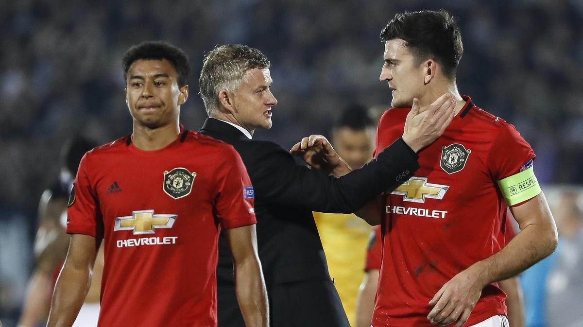 Premier League trở lại: MU kiếm tiền, Liverpool ẵm Cúp - Bóng Đá