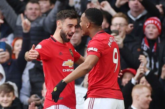Manchester United fans delighted with Bruno Fernandes’ performance vs Manchester City - Bóng Đá