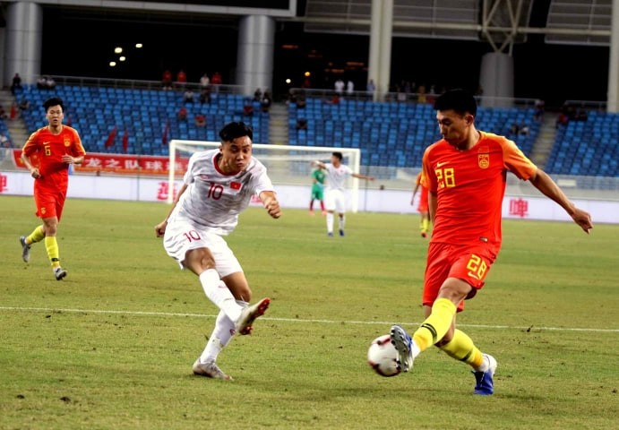 Ngô Hồng Phước: Nếu được ra sân, tôi sẽ sút tung lưới U22 UAE - Bóng Đá