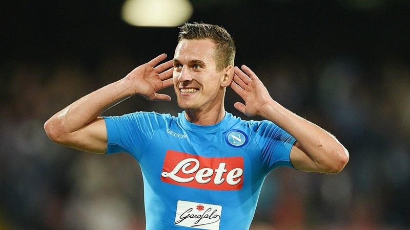 Napoli chốt tương lai Milik - Bóng Đá