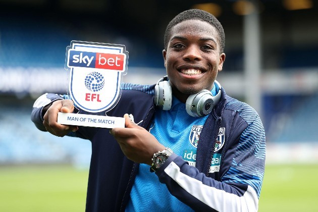 Arsenal and Tottenham chasing Nathan Ferguson  - Bóng Đá