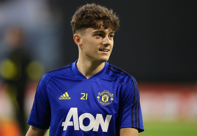 Chelsea midfielder faces six weeks out with mystery injury -Drinkwater - Bóng Đá