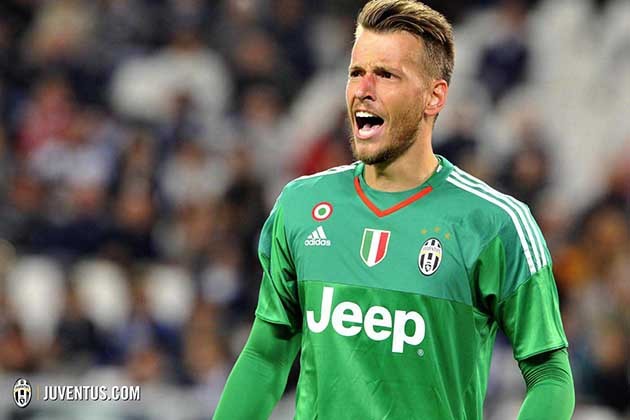 Juventus: Vùng đất dữ dành cho người Brazil - Bóng Đá