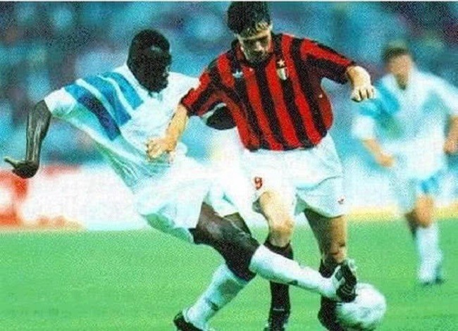 Van Basten ra mắt - Bóng Đá