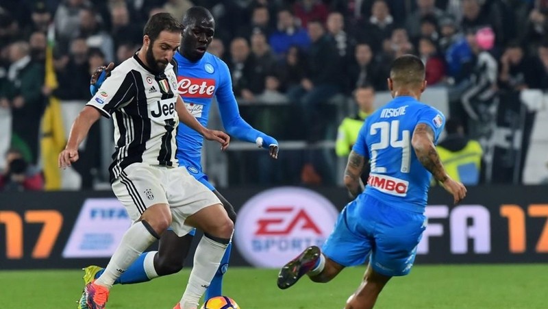 Maradona được vinh danh tại đại hội thể thao sinh viên mùa hè 2019 - Bóng Đá