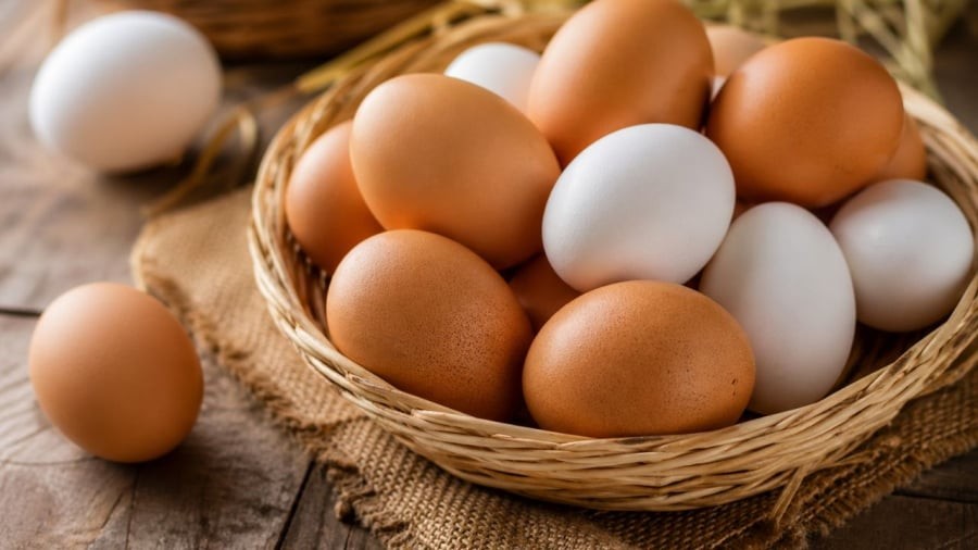 Trứng giàu dinh dưỡng nhưng một số người nên hạn chế