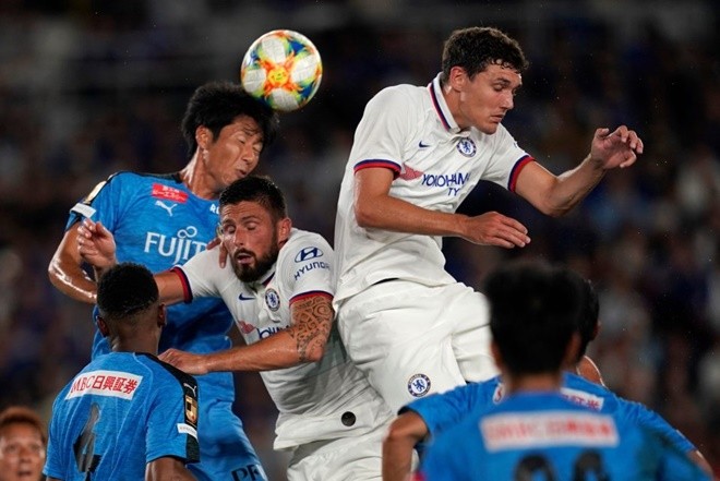 Five things we learnt as Ross Barkley impresses but Tiemoue Bakayoko flops in defeat - Bóng Đá