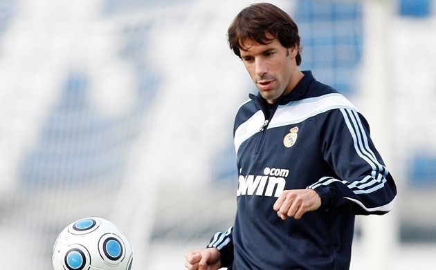 8 ngôi sao từng khoác áo Manchester United và Real Madrid - Bóng Đá