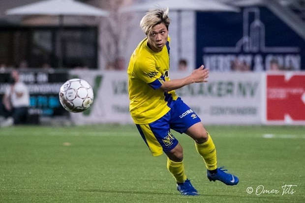 Liên tục ngồi ngoài tại Sint-Truiden, Công Phượng vẫn tăng giá trị chuyển nhượng - Bóng Đá